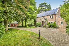 The Beeches, Moffats Drive, South Horrington Village, Wells BA5 3DQ