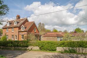 2, Hayes Farm Cottages, Hayes Lane, Barcombe BN8 5BP