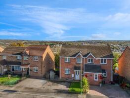8, Clos Cae Rhos, Hengoed CF82 7TJ