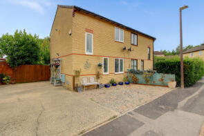 24, Banktop Place, Emerson Valley, Milton Keynes MK4 2ER