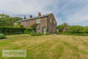 23, Smithy Row, Hurst Green BB7 9QA