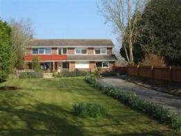 Ridgecombe, Farm Lane, Andover SP11 0RR