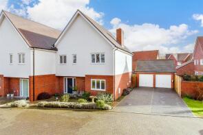 4, Lakeside, Lewes BN8 4FQ