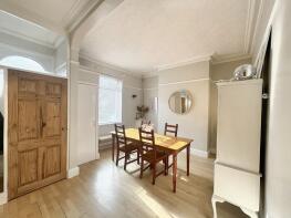 118, Wood Street, Bury BL8 2QY