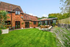 11, The Glebe, Devizes SN10 3NW