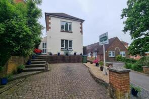 11, Funtley Hill, Fareham PO16 7UX