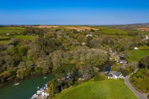Up Along, Port Navas, Falmouth TR11 5RJ