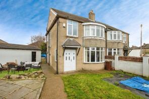 40, Lulworth Drive, Austhorpe, Leeds LS15 8PF