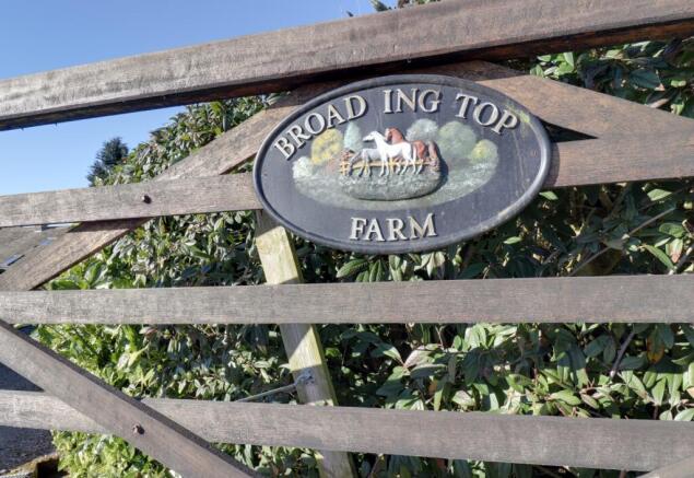 SIGN FARM