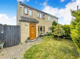 34, Cotswold Mews, Highburton, Huddersfield HD8 0XE
