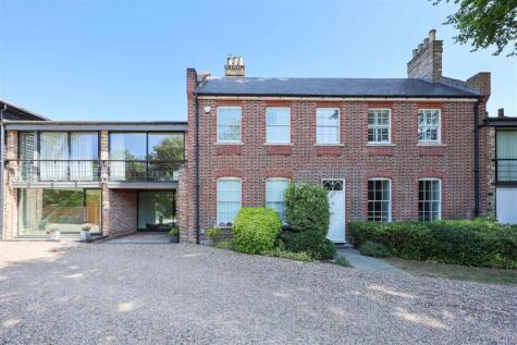 Old Mill Close, Uxbridge, UB8