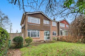 49, Spring Close, Eastleigh SO50 7BB