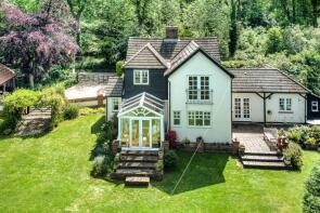 Nightingale Cottage, Nathans Lane, Highwood, Chelmsford CM1 3RF