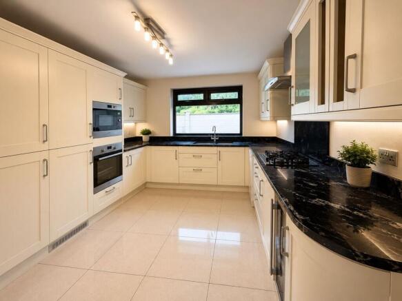 Modern Fitted Kitchen