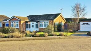 5, Orchard Drive, Frinton-on-sea CO13 0SB
