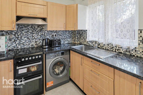 Laing Close, Hainault