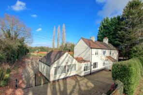 Woodfield Oaks, Woodfield Lane, Droitwich WR9 0LL