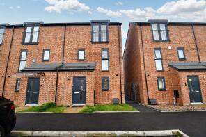 42, Stan Mellor Close, Salford M6 6QB