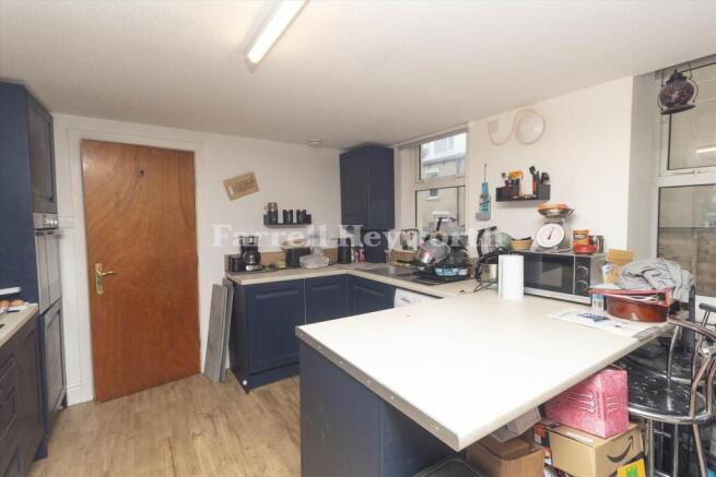 Flat 1 Kitchen