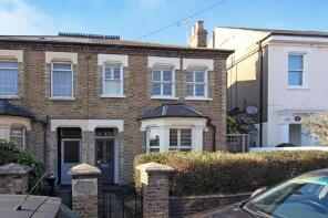4, St Dunstans Road, London W7 2HB
