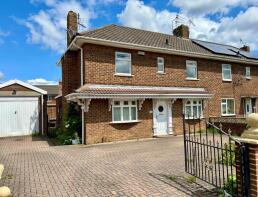 8, Greenfields Road, Bishop Auckland DL14 9TE