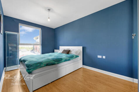 Queensland Road, London N7