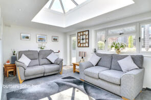 82, Walton Way, Talke, Stoke-on-trent ST7 1UZ