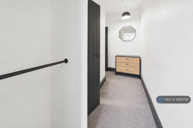 Room 3 - Ensuite