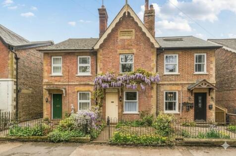 Station Road, Groombridge, TN3
