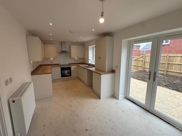 Plot 299 kitchen 2.jpeg