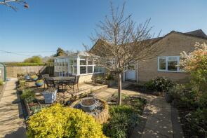 10, Hambledon Close, Sturminster Newton DT10 1JD