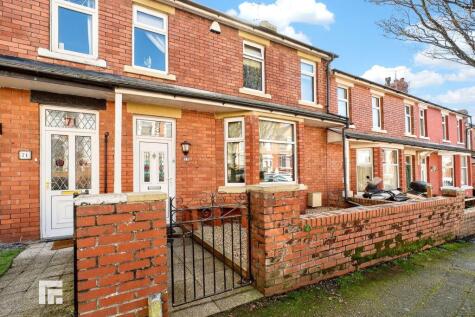 Woodlands Road, Barry, CF63