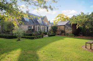 Laverton House Farm, 400692 Road Through Laverton Broadway, Laverton, Broadway WR12 7NA