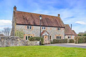 Poplins, Glebe Yard, Martock Road, Long Sutton, Langport TA10 9HU
