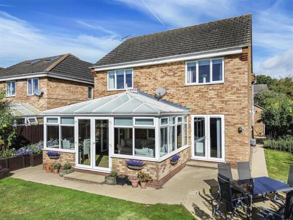 7 Preston Drive