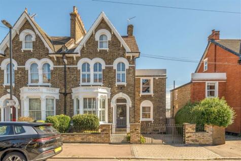 Ermine Road, Ladywell