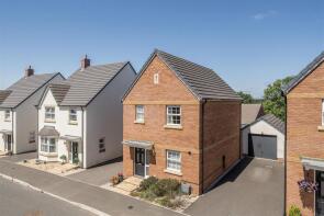 58, Meadow Acre Road, Honiton EX14 3FE