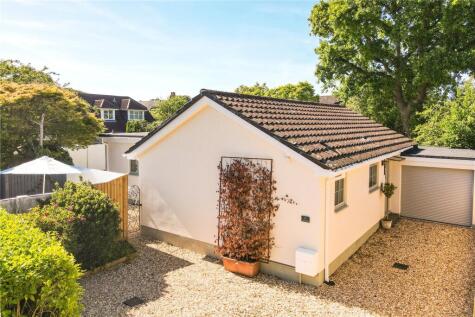Yeovilton Close, Everton, Lymington, Hampshire, SO41