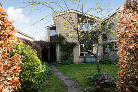 Buckles Close, Cheltenham, GL53