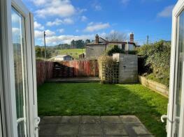 9, Harding Meadow, Looe PL13 1QX