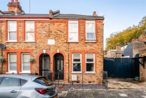 36, Seal Street, Hackney, London E8 2EE