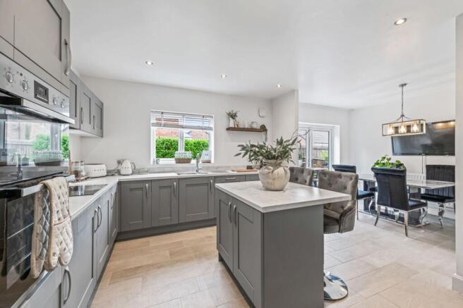 Kitchen/Dining Room