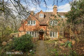 2, Cacketts Cottages, Chart Lane, Westerham TN16 1LR