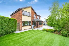 16, Lindfield Close, Moore, Warrington WA4 6UG