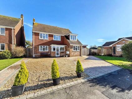 Holm Oak Close, Cooden, Bexhill-on-Sea, TN39