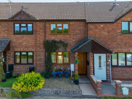 3, Meadow Cottages, Moors Avenue, Kidderminster DY11 7YL