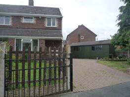 16, Playdale, Edgmond, Newport TF10 8HW