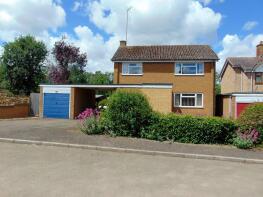 3 Riva, Long Row Close, Daventry NN11 3BE