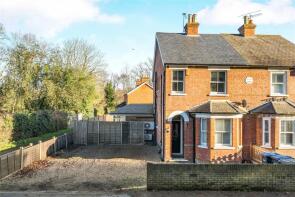 Lewistone Villa, Hardwick Lane, Chertsey KT16 0AA