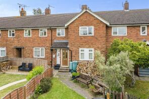 10, Chestnut Close, Maidstone ME17 1EA